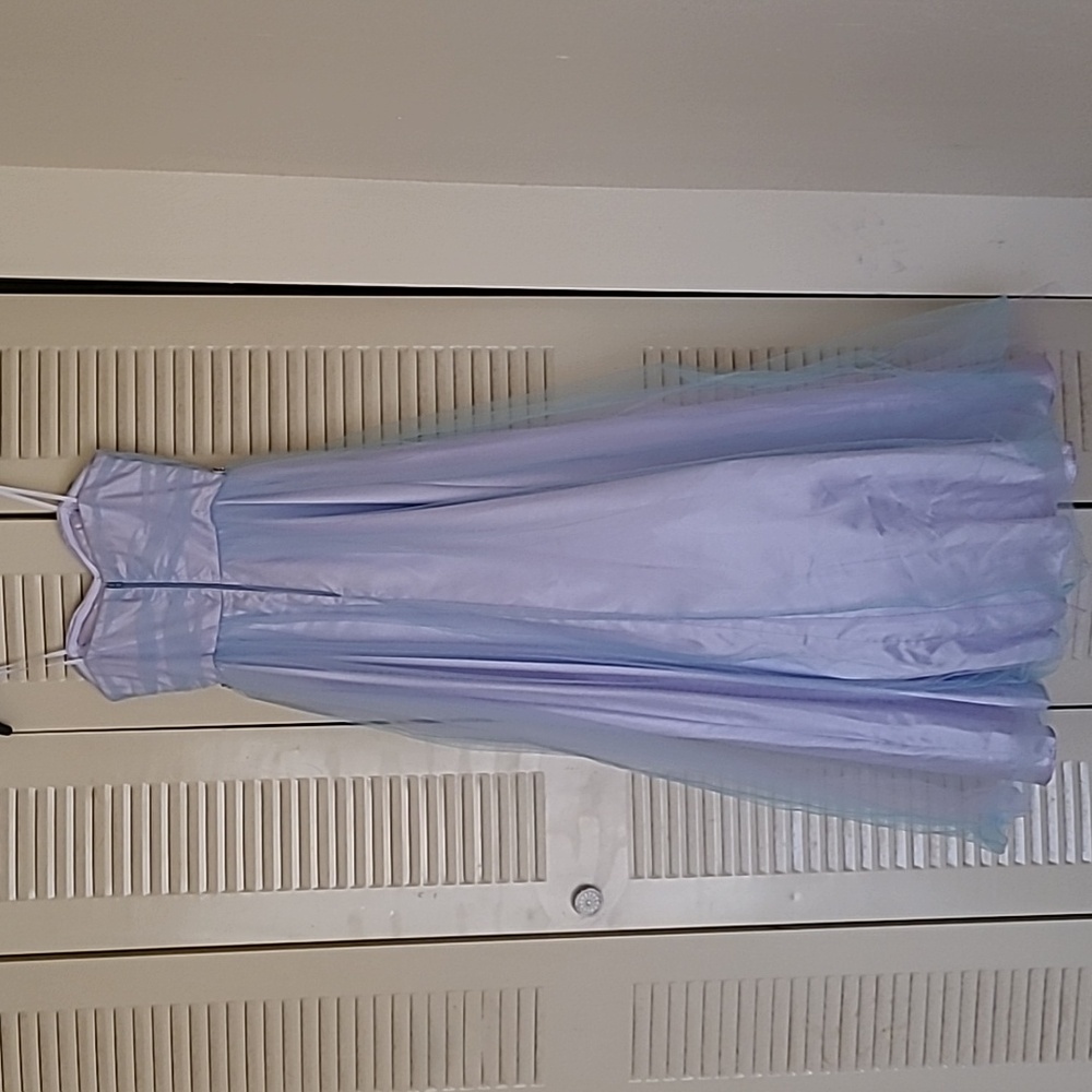 Size - Picture 2 of 2